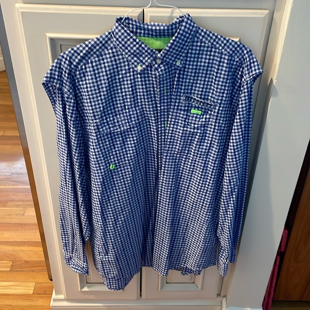 Vineyard Vines harbor shirt, size L